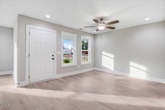 509 E Harnett Street, Dunn, NC 28334