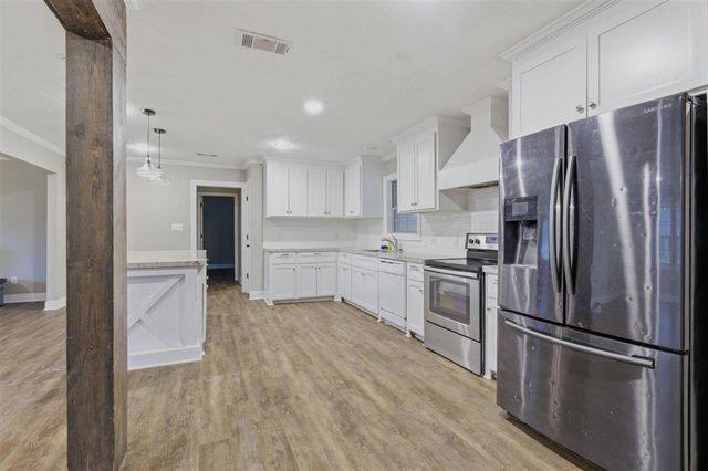 1507 Melanie Drive, Sulphur, LA 70663