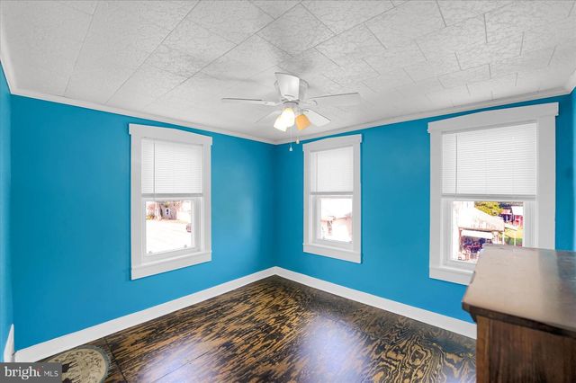 156 E MAIN ST, Rebersburg, PA 16872