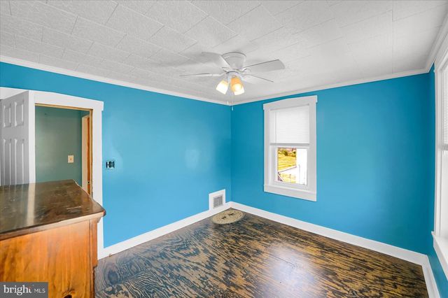 156 E MAIN ST, Rebersburg, PA 16872