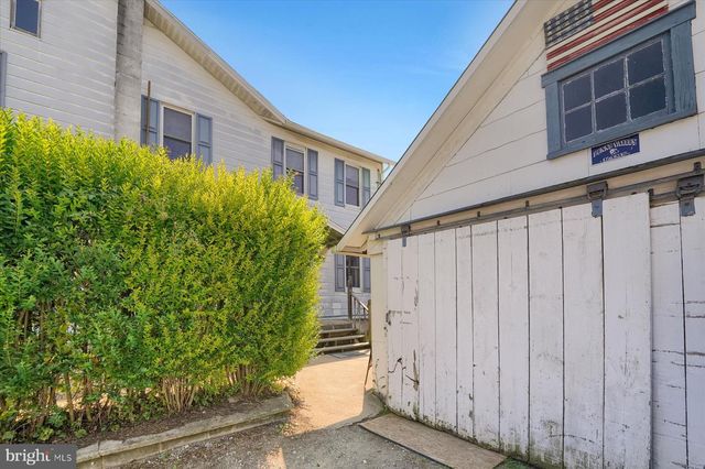 156 E MAIN ST, Rebersburg, PA 16872