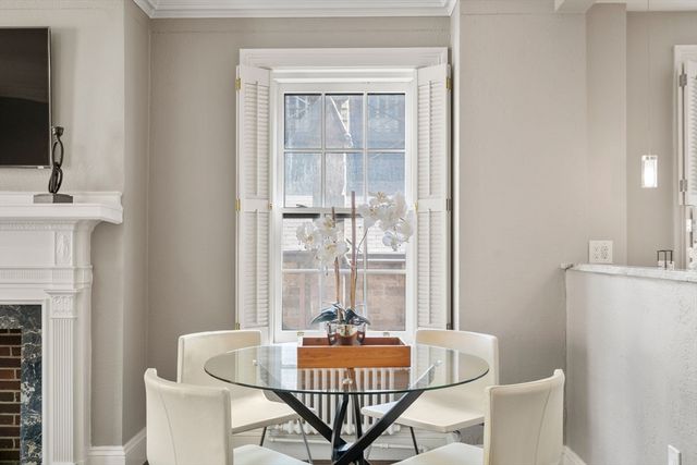 50 Commonwealth Avenue 404, Boston, MA 02116