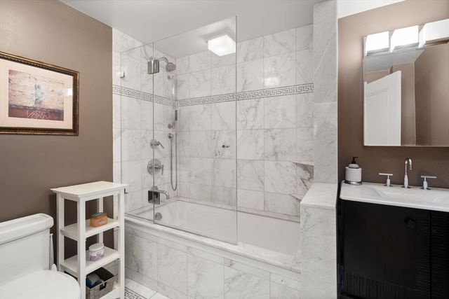 50 Commonwealth Avenue 404, Boston, MA 02116