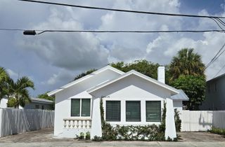 3809 S Olive Avenue, West Palm Beach, FL 33405