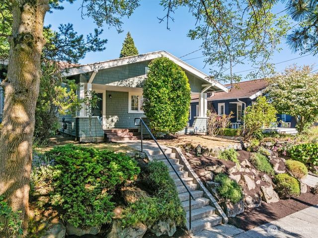 4754 4th Avenue NE, Seattle, WA 98105