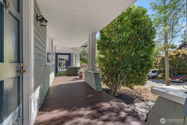 4754 4th Avenue NE, Seattle, WA 98105
