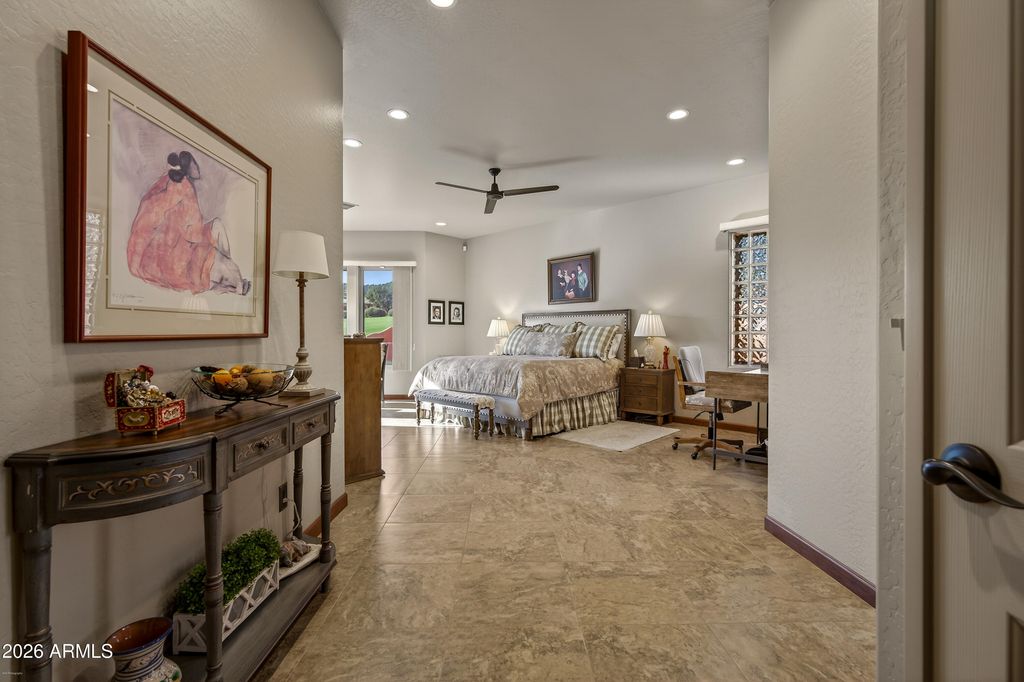 Image 12 of property listing at 150 STONE CREEK Circle, Sedona, AZ 86351