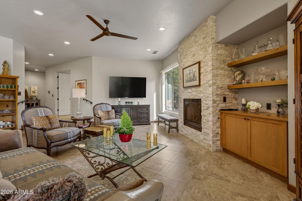 Image 4 of property listing at 150 STONE CREEK Circle, Sedona, AZ 86351