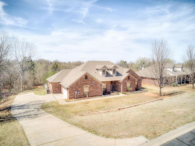 8621 Blue Heron Cove, Edmond, OK 73034