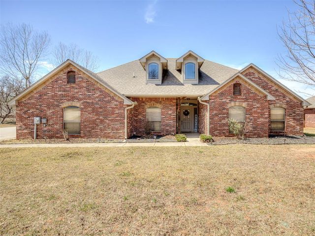 8621 Blue Heron Cove, Edmond, OK 73034