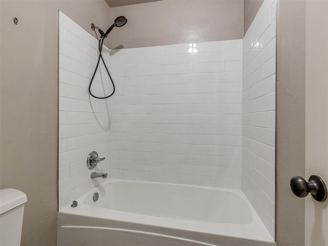 8621 Blue Heron Cove, Edmond, OK 73034