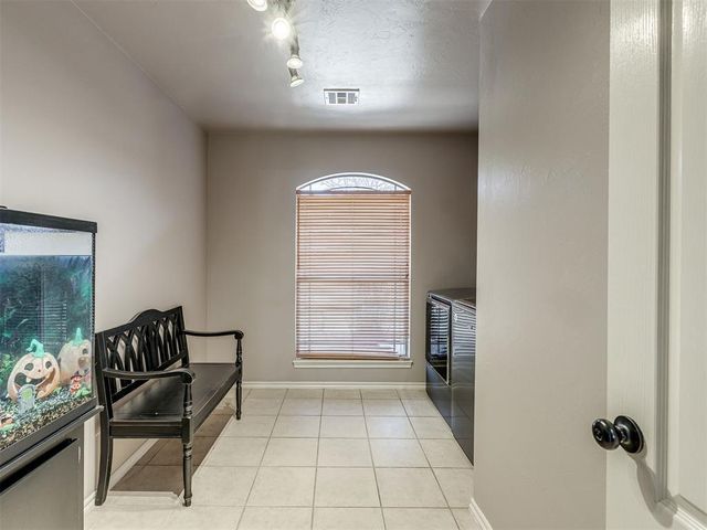 8621 Blue Heron Cove, Edmond, OK 73034