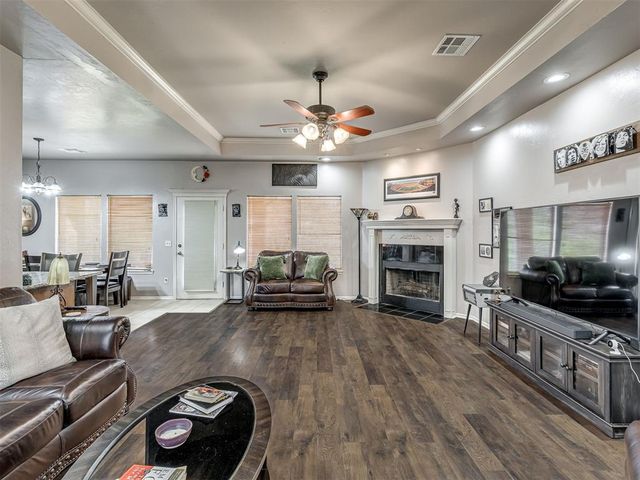 8621 Blue Heron Cove, Edmond, OK 73034