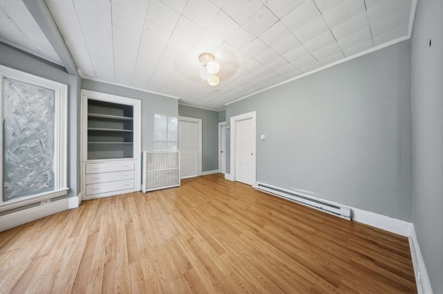 70 Pleasant St, Lowell, MA 01852