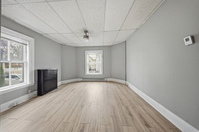 70 Pleasant St, Lowell, MA 01852