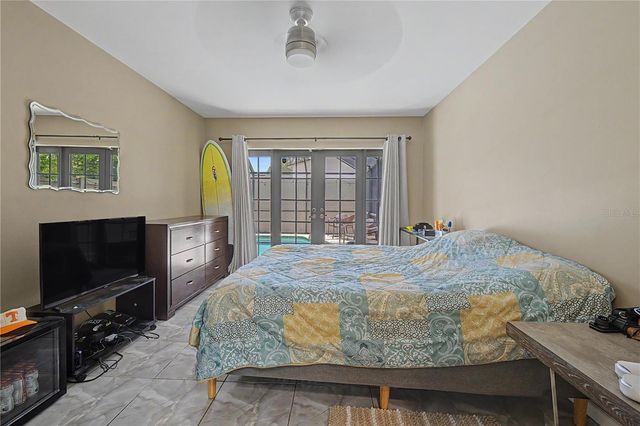 8314 W HIAWATHA STREET, Tampa, FL 33615