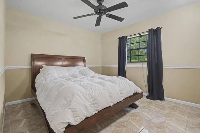 8314 W HIAWATHA STREET, Tampa, FL 33615
