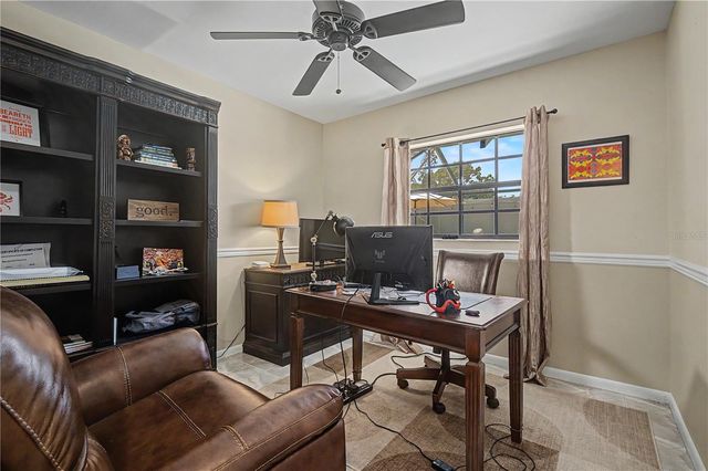 8314 W HIAWATHA STREET, Tampa, FL 33615