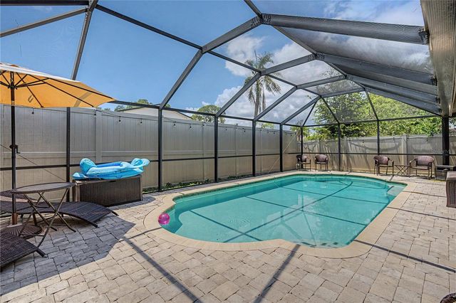 8314 W HIAWATHA STREET, Tampa, FL 33615