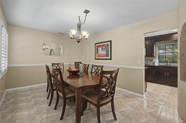 8314 W HIAWATHA STREET, Tampa, FL 33615