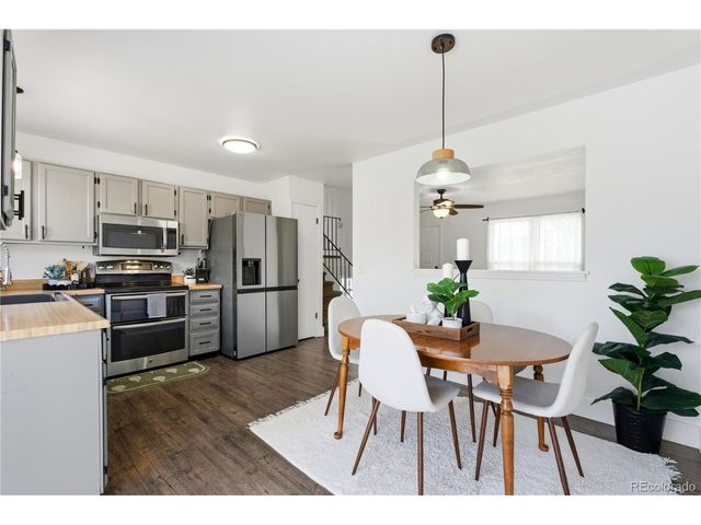 18932 E Kansas Dr, Aurora, CO 80017