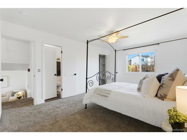 18932 E Kansas Dr, Aurora, CO 80017