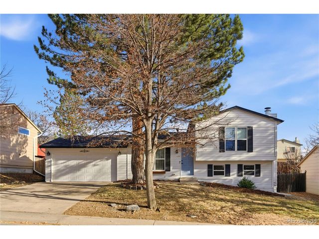 18932 E Kansas Dr, Aurora, CO 80017