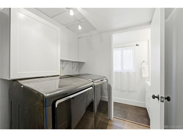 18932 E Kansas Dr, Aurora, CO 80017