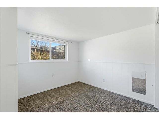 18932 E Kansas Dr, Aurora, CO 80017