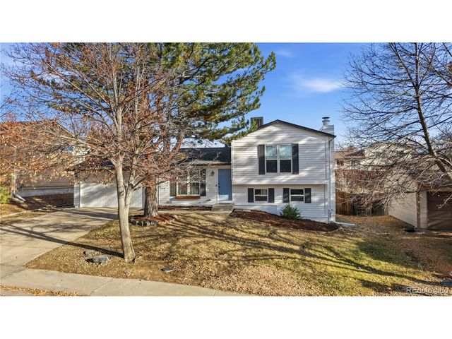 18932 E Kansas Dr, Aurora, CO 80017