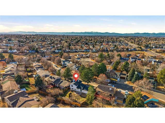 18932 E Kansas Dr, Aurora, CO 80017