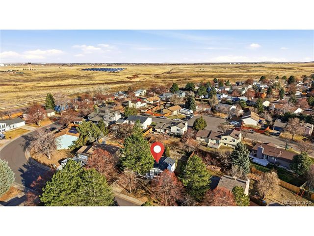 18932 E Kansas Dr, Aurora, CO 80017