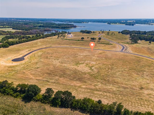651 Shores Drive, Honey Grove, TX 75446