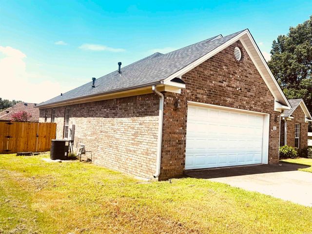 11 Willow Cove, Cabot, AR 72023