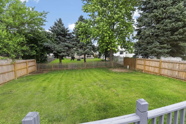 2425 Dunsworth Drive, Columbus, OH 43235