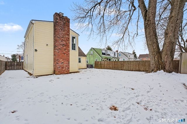 192 Market Street, New Britain, CT 06051