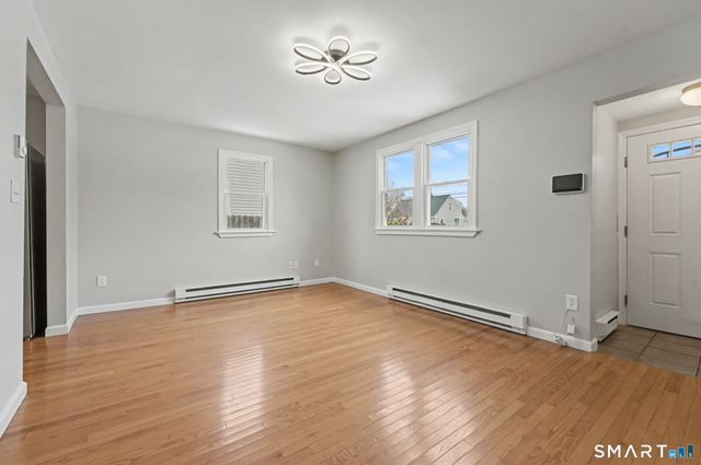 192 Market Street, New Britain, CT 06051