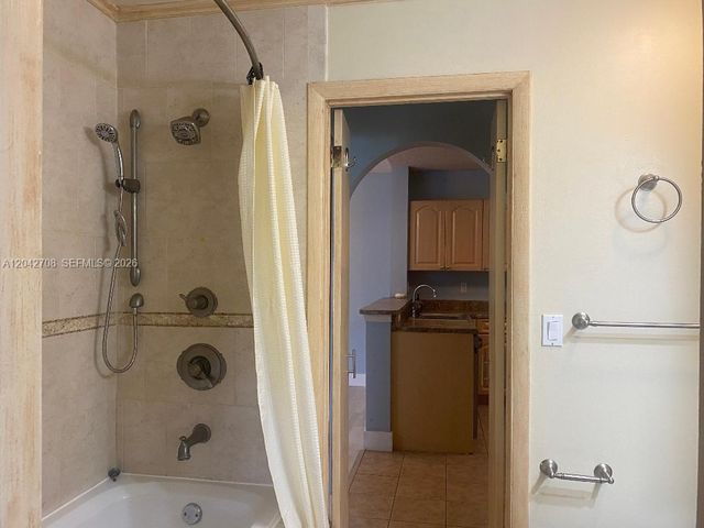 5641 Riverside Dr 303B1, Coral Springs, FL 33067