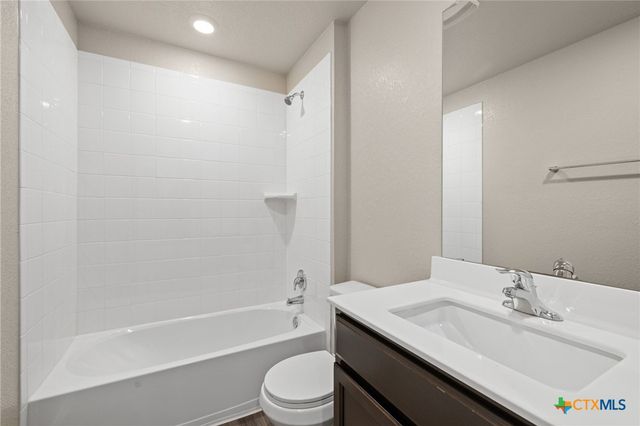 922 Stone Valley Road, Temple, TX 76502