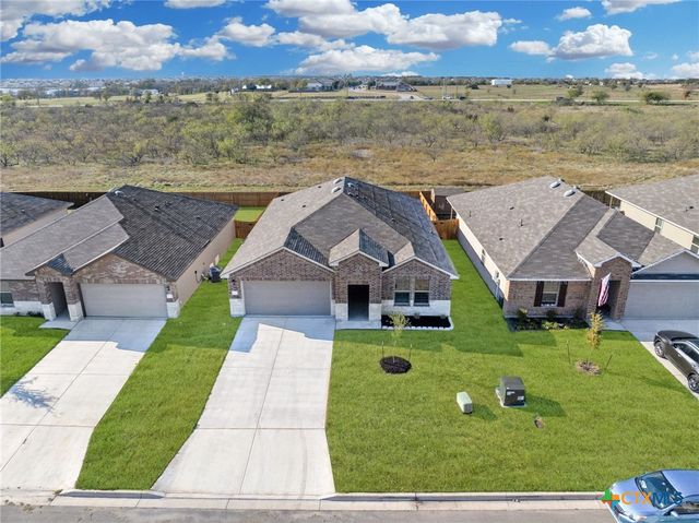 922 Stone Valley Road, Temple, TX 76502
