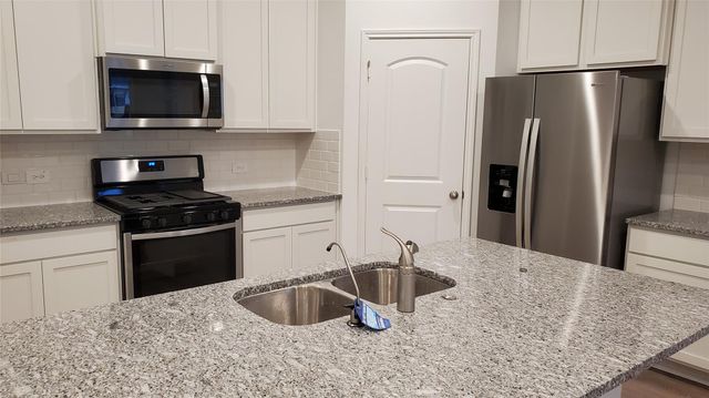 1376 Grays Gully, Montgomery, TX 77316