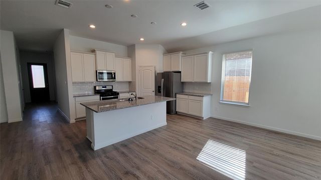 1376 Grays Gully, Montgomery, TX 77316