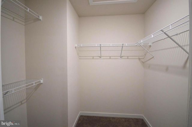 44 MARINERIS CIR, Martinsburg, WV 25405