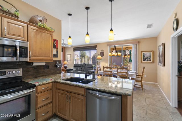 16049 W QUAIL CREEK Lane, Surprise, AZ 85374