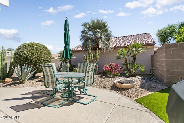 16049 W QUAIL CREEK Lane, Surprise, AZ 85374