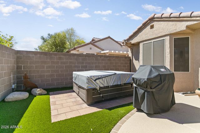 16049 W QUAIL CREEK Lane, Surprise, AZ 85374