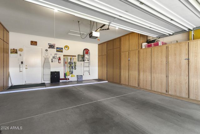 16049 W QUAIL CREEK Lane, Surprise, AZ 85374