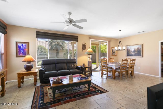 16049 W QUAIL CREEK Lane, Surprise, AZ 85374