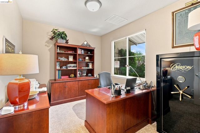 325 San Marino Ln, Brentwood, CA 94513