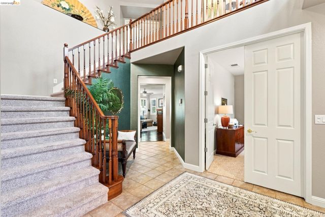325 San Marino Ln, Brentwood, CA 94513